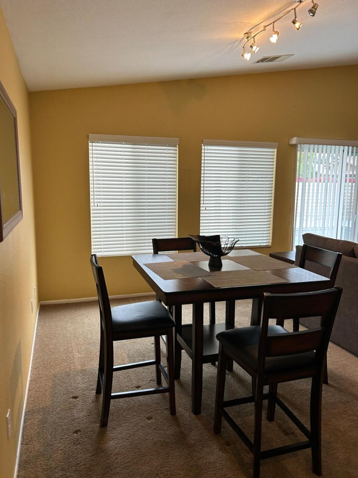Walking Distance To Stagecoach Villa Indio Luaran gambar